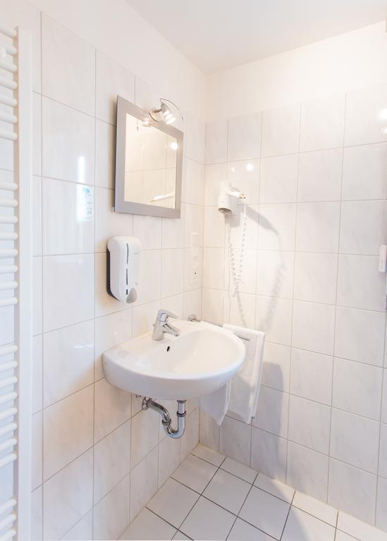 Hotel Luisenhof Mettmann Zimmer foto